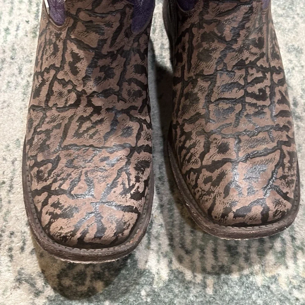 Rockin Leather Boots 7D Calf  - Elephant Print Purple/brown